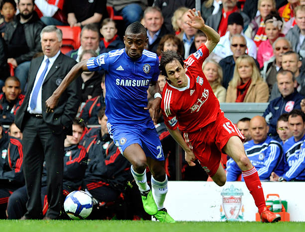 他身后的支 他身后的支